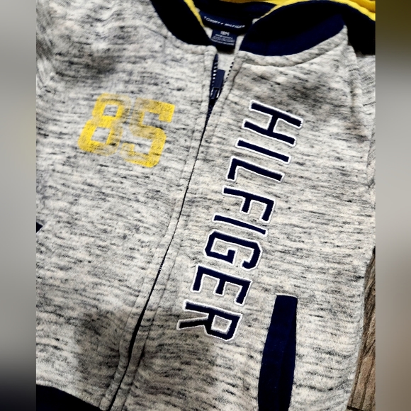 TWO Tommy Hilfiger Toddler 18m Sweatsuits w Pant &Full Zip both sets euc - Picture 4 of 10